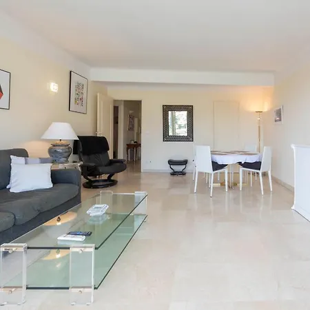 Entierement Equipe De 105 M2 Avec Vue Et Collines Apartment *